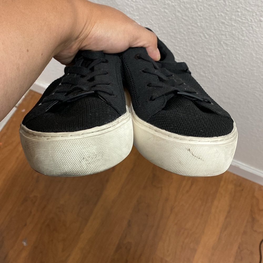 Ugg Women's Zilo Knit Black Lace Up Sneaker Shoes Sz 11 - Picture 7 of 8
